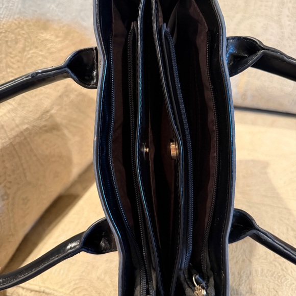 Chic Black and Gray Ostrich Textured Women's Satchel - Picture 5 of 8